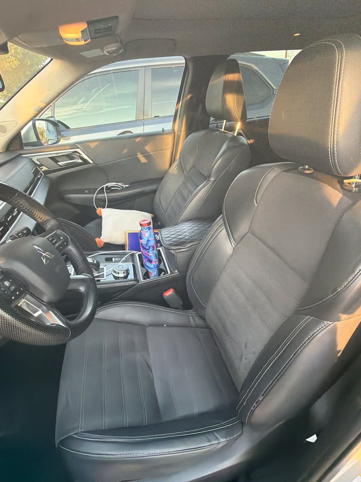 Used 2022 Mitsubishi Outlander SE FWD image 5