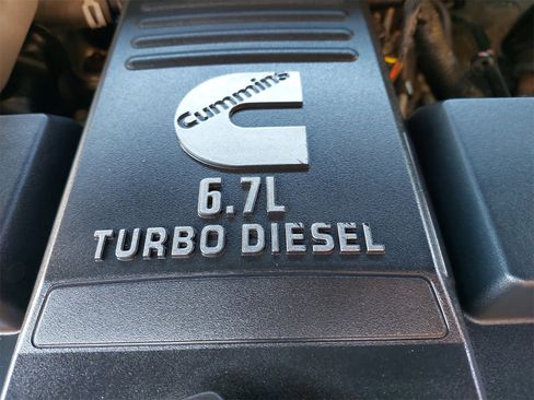 Used 2012 RAM 2500 Laramie w/ Protection Group image 37