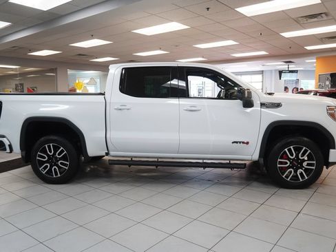 Used 2020 GMC Sierra 1500 AT4 w/ AT4 Premium Package AWD/4WD image 13