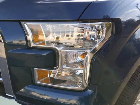 Used 2017 Ford F150 XLT w/ Equipment Group 302A Luxury AWD/4WD image 38