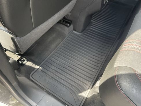 Used 2023 Chevrolet Equinox RS AWD/4WD image 33