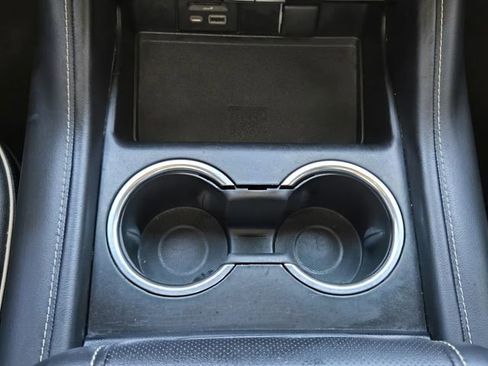 Used 2021 GMC Yukon SLT w/ SLT Premium Package RWD image 27