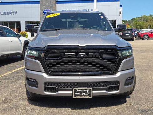 Used 2025 RAM 1500 Big Horn AWD/4WD image 4