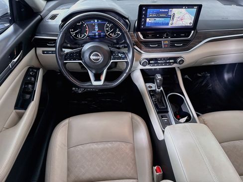 Used 2024 Nissan Altima 2.5 SL FWD image 17