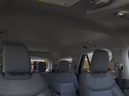 New 2026 Ford Explorer Active RWD image 22