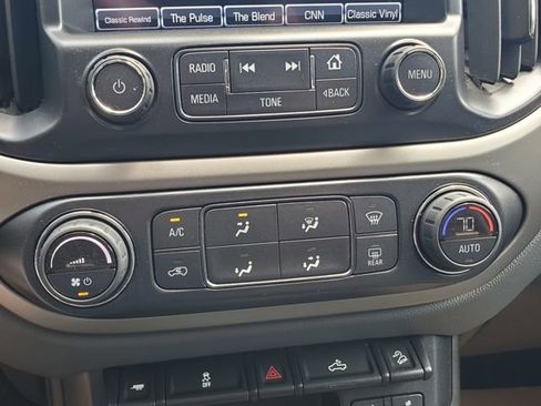 Used 2018 Chevrolet Colorado Z71 AWD/4WD image 31