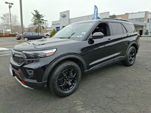 Used 2023 Ford Explorer Timberline image 3