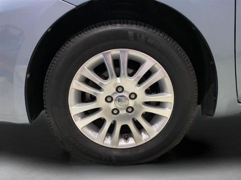 Used 2009 Toyota Sienna FWD image 30