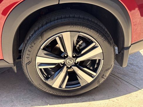 Used 2021 Nissan Rogue SL w/ Premium Package FWD image 21