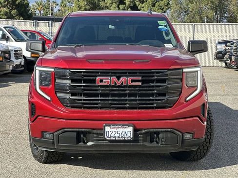 Used 2022 GMC Sierra 1500 Elevation AWD/4WD image 2
