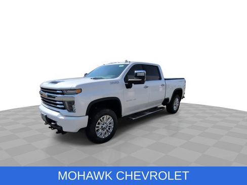 Used 2020 Chevrolet Silverado 2500 High Country w/ Z71 Off-Road Package image 4