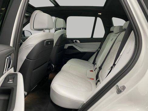 Used 2026 BMW X5 xDrive40i AWD/4WD image 30