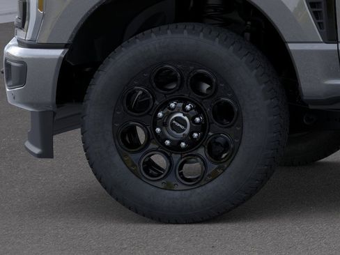 New 2026 Ford F250 Lariat w/ Black Appearance Package AWD/4WD image 51