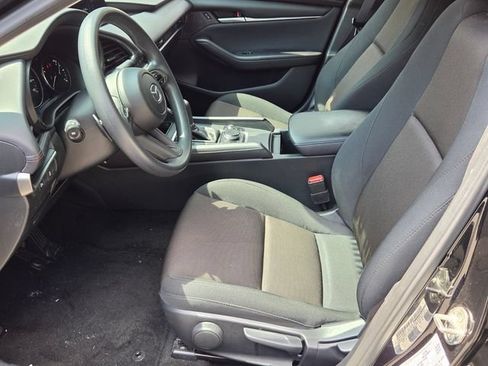 Used 2025 MAZDA MAZDA3 s FWD image 11