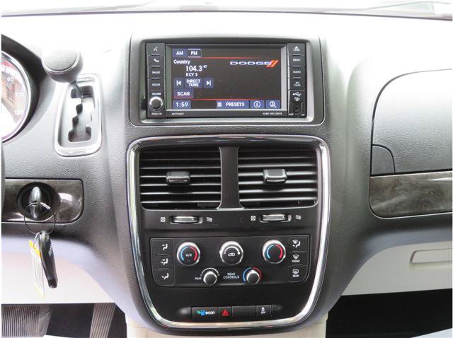 Used 2019 Dodge Grand Caravan SE FWD image 7