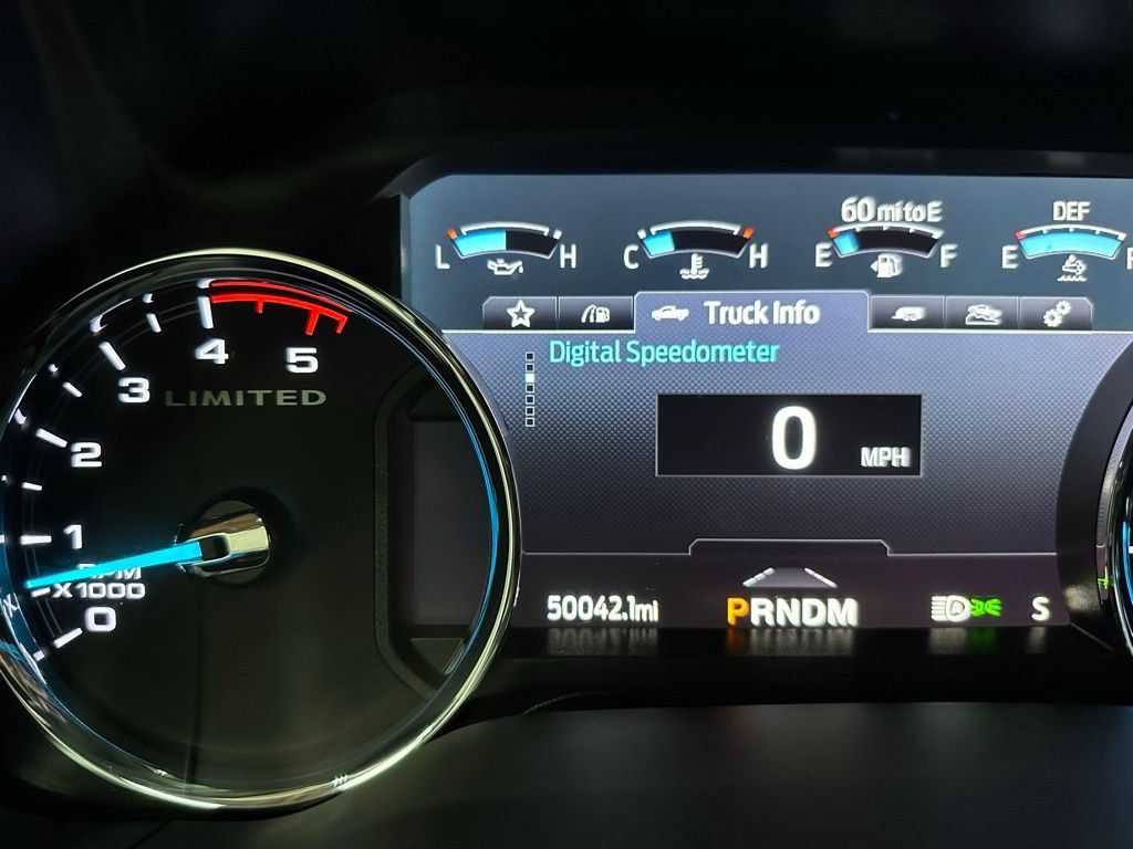 Used 2022 Ford F350 Limited AWD/4WD image 27
