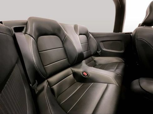 Used 2015 Ford Mustang Premium RWD image 27