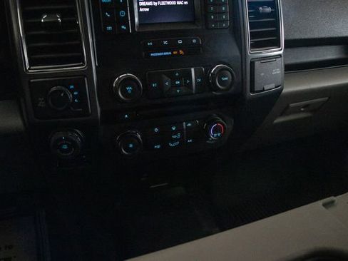 Used 2018 Ford F150 XLT w/ Heavy-Duty Payload Package image 31