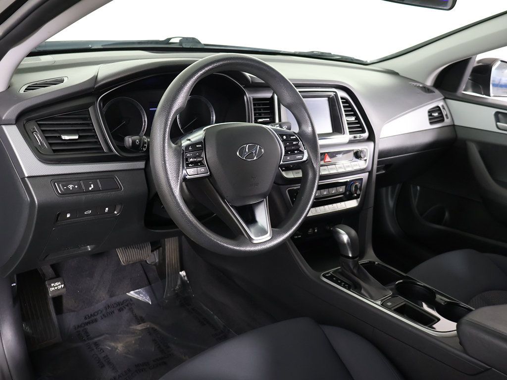 Used 2018 Hyundai Sonata SE FWD image 24