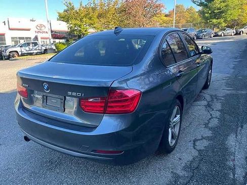 Used 2015 BMW 320i xDrive Sedan image 4