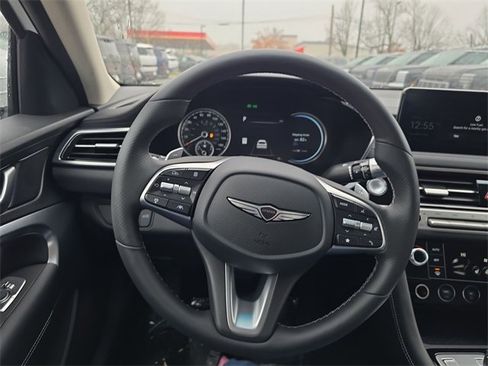 New 2026 Genesis G70 2.5T image 14