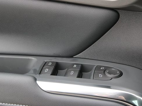 New 2026 Chevrolet Traverse LT w/ Enhanced Driving Package image 35