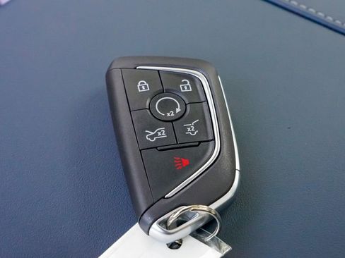 Certified 2026 Cadillac Escalade IQ Sport 2 image 32