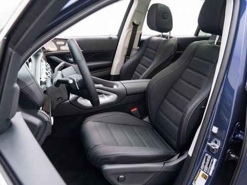 New 2026 Mercedes-Benz GLS 450 GLS 450 image 18