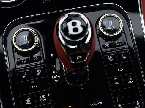 Certified 2023 Bentley Continental GT V8 AWD/4WD image 32