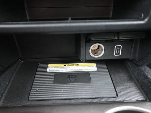 Used 2022 Honda Pilot TrailSport image 31