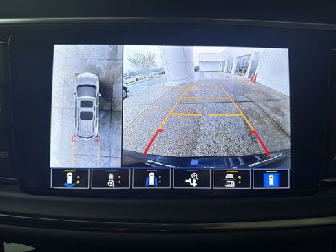 Certified 2024 Buick Enclave Avenir w/ Avenir Technology Package image 15