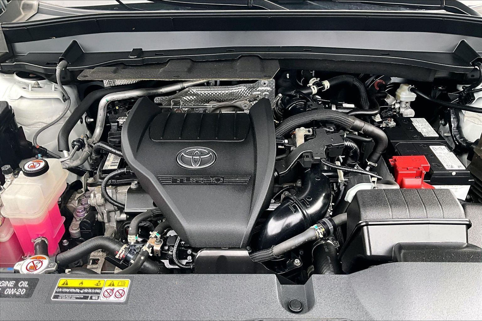 Used 2024 Toyota Grand Highlander AWD image 10