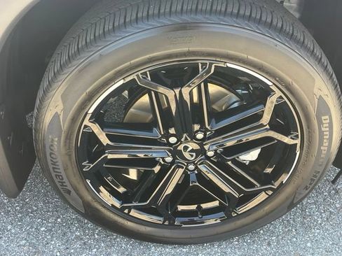 Certified 2026 INFINITI QX60 Sport w/ Dark Cargo Package AWD/4WD image 33