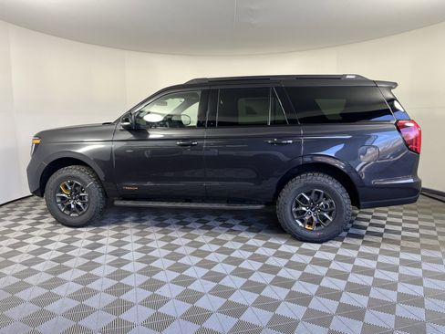 New 2026 Ford Expedition Tremor image 2