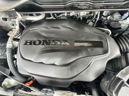 Used 2024 Honda Odyssey Touring image 10