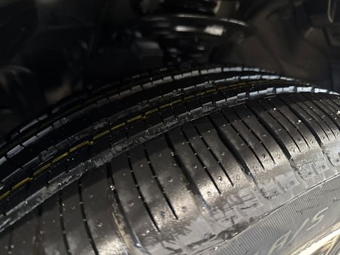 New 2026 Subaru Crosstrek 2.5i Limited w/ Crosstrek Mirror Package image 28