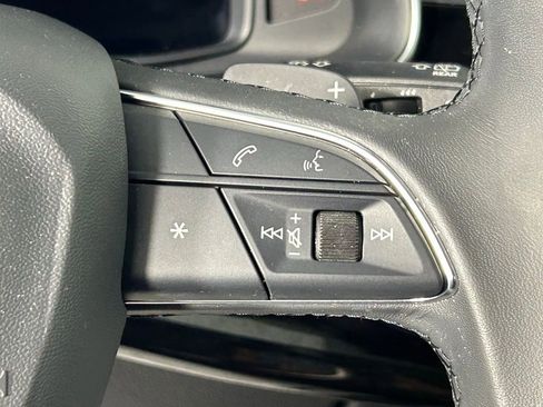 Used 2023 Audi Q7 2.0T Premium w/ Convenience Package image 32