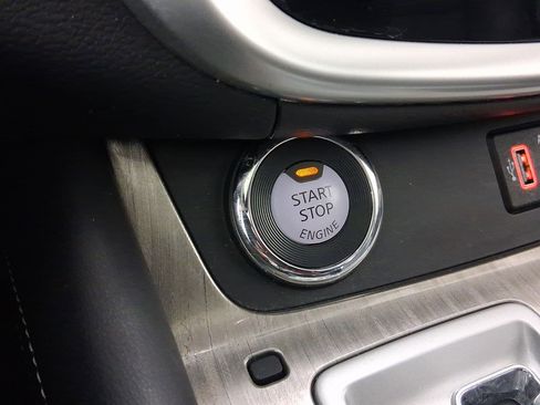 Used 2018 Nissan Murano Platinum w/ Cargo Package image 26