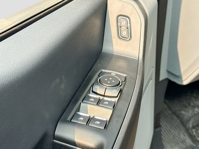 New 2026 Ford F550 4x4 Crew Cab image 19