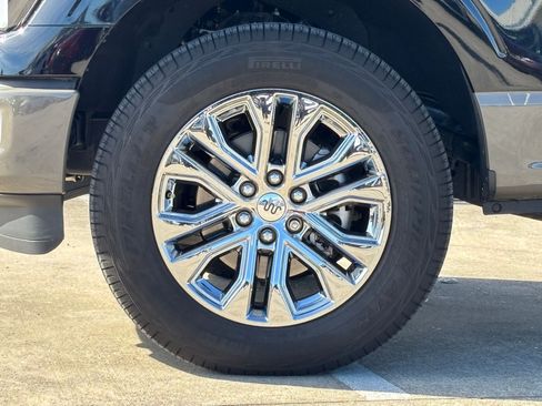 Used 2025 Ford F150 King Ranch w/ FX4 Off-Road Package image 12