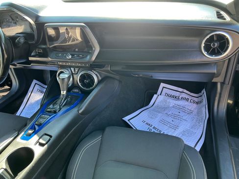 Used 2017 Chevrolet Camaro LT w/ Technology Package RWD image 31