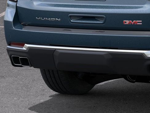 New 2026 GMC Yukon Denali w/ Sun & Power Step Package AWD/4WD image 14
