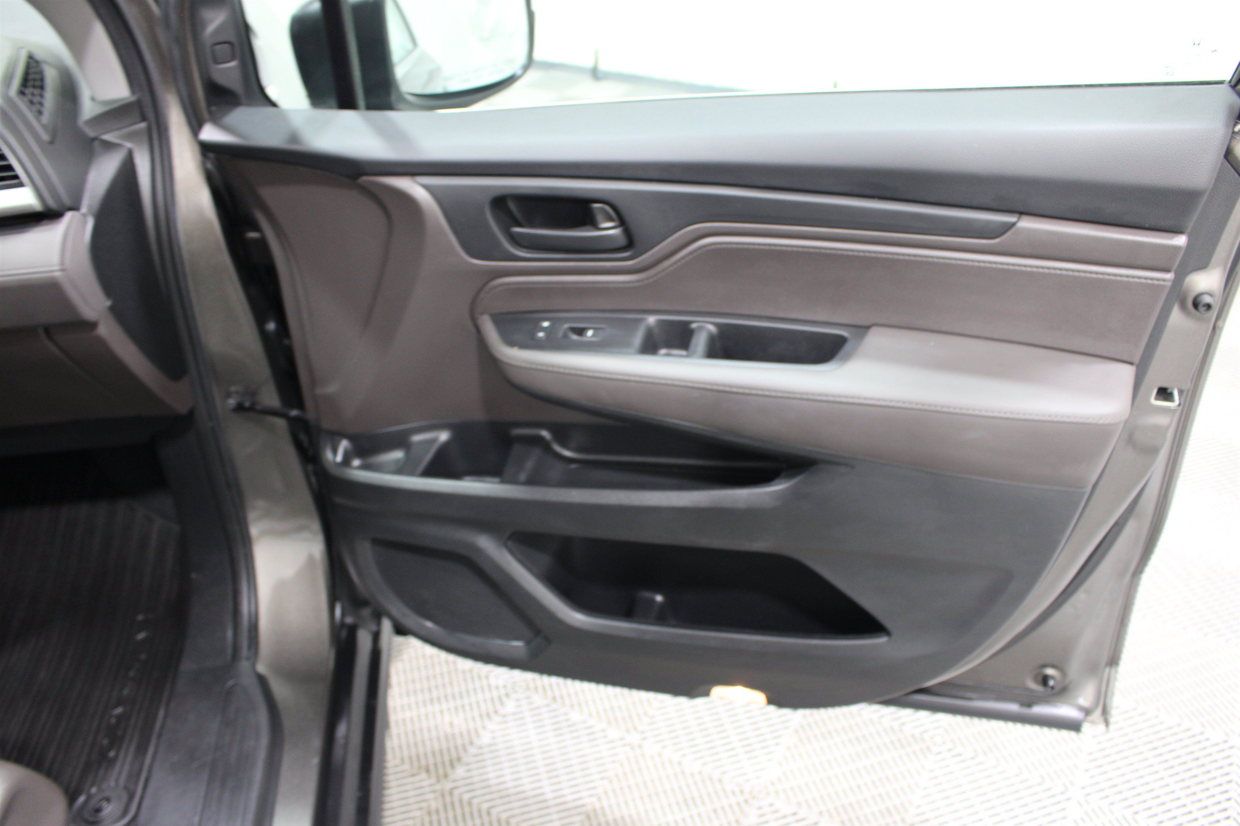 Used 2019 Honda Odyssey EX-L image 28