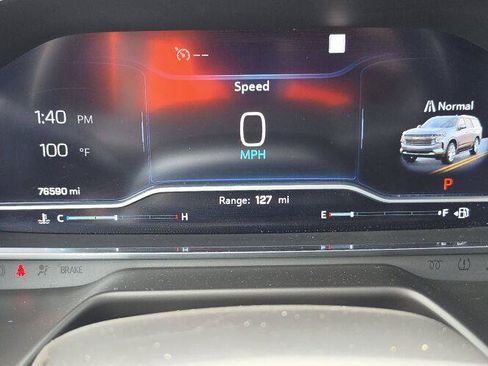 Used 2022 Chevrolet Suburban High Country RWD image 8