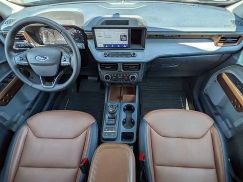 Used 2023 Ford Maverick Lariat w/ Lariat Luxury Package AWD/4WD image 17