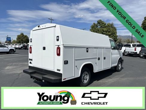 New 2025 Chevrolet Express 3500 w/ Power Convenience Package image 7