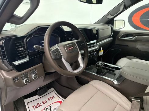 New 2026 GMC Sierra 1500 SLT w/ SLT Premium Plus Package AWD/4WD image 15