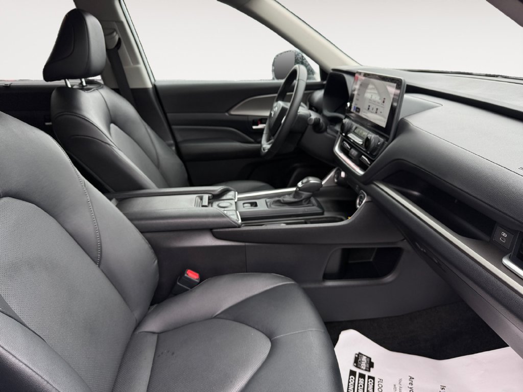 Certified 2026 Toyota Grand Highlander AWD image 15
