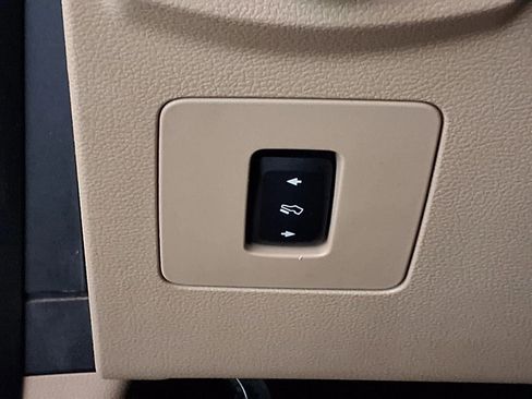 Used 2017 Ford F150 Lariat image 19