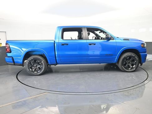 New 2026 RAM 1500 4x4 Crew Cab image 7